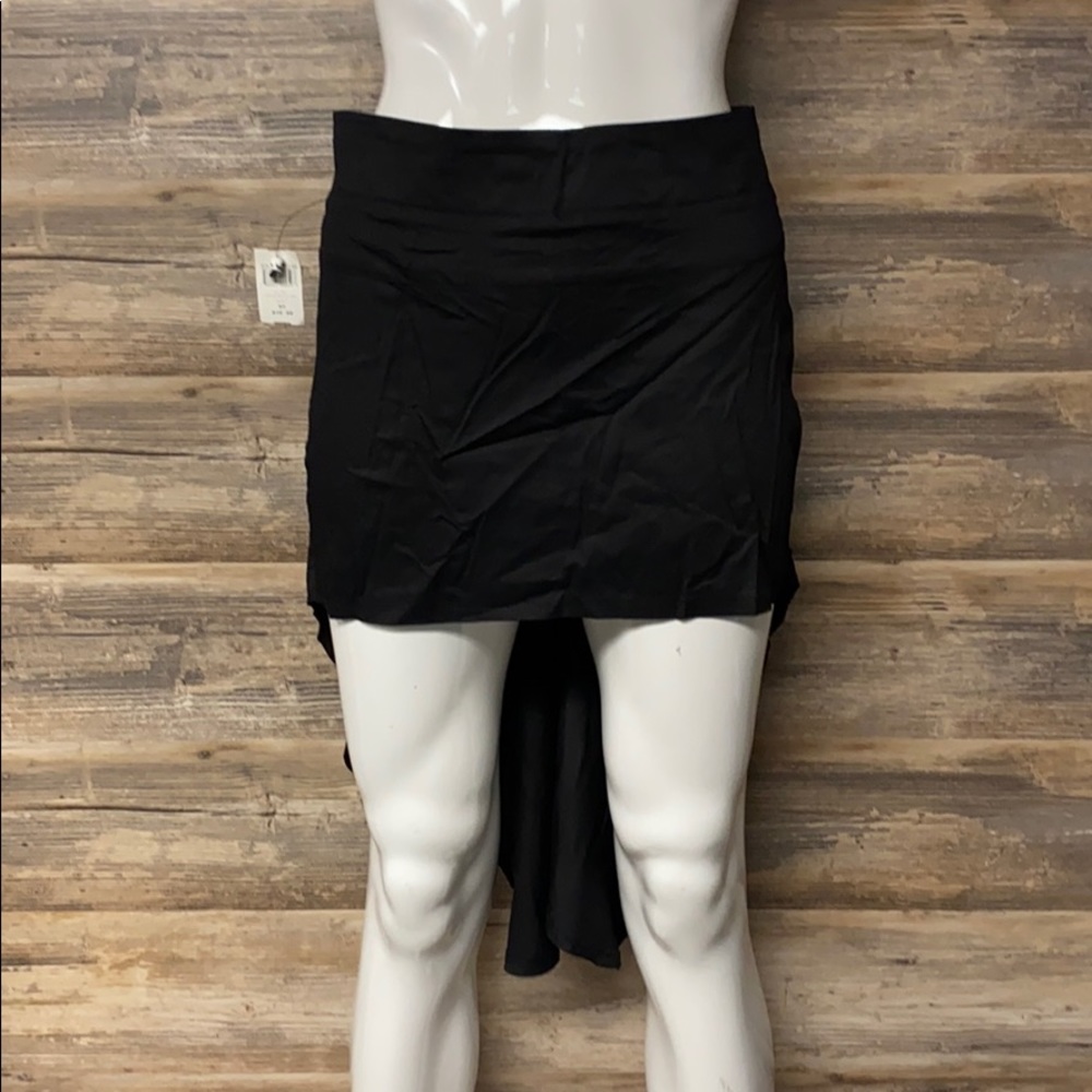 Too Fast Hustle Bustle Mini Skirt NWT G10